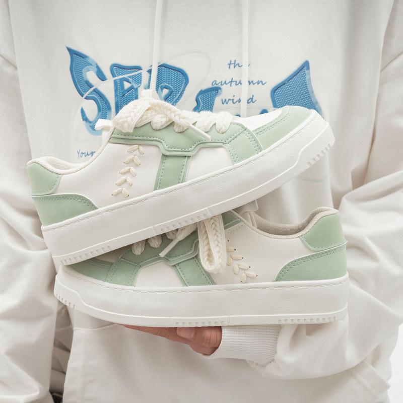 Минималистичные низкие повседневные кеды женские весенние, летние и осенние маленькие белые туфли на шнуровке с круглым носком 40
Минималистичные низкие повседневные кеды женские весенние, летние и осенние маленькие белые туфли на шнуровке с круглым носком 40