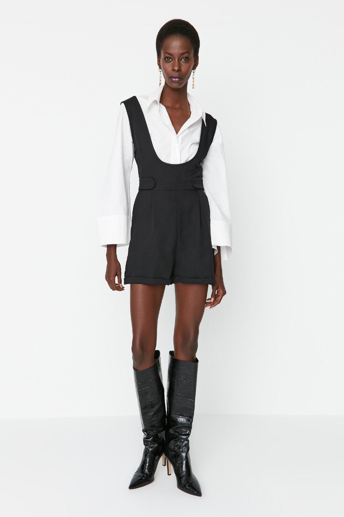 Черный короткий тканый комбинезон без жилета TWOAW23TU00047.. 
Черный короткий тканый комбинезон без жилета TWOAW23TU00047..