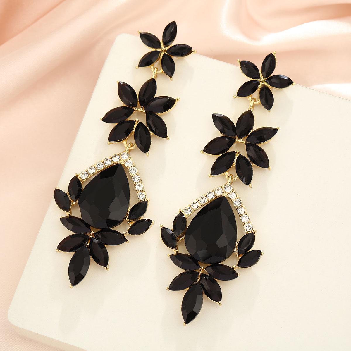 Luxury Sparkling Rhinestone Drop Earrings Fashionable Exaggerated Dangle Earrings For Women Elegant Party Jewelry чорний
Luxury Sparkling Rhinestone Drop Earrings Fashionable Exaggerated Dangle Earrings For Women Elegant Party Jewelry чорний