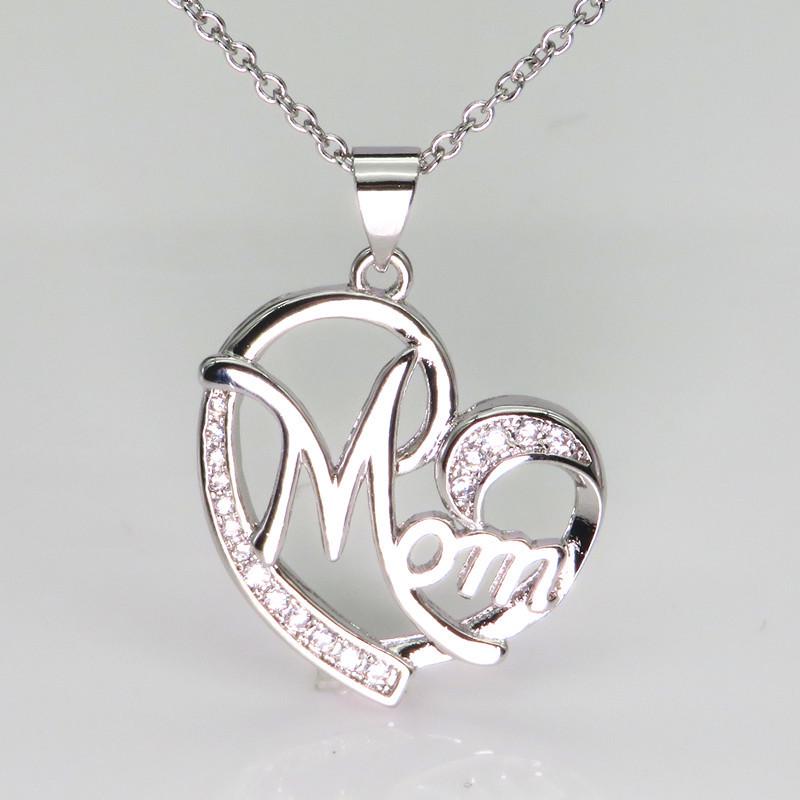 European & American Fashion Heart Pendant Necklace: Mom s Micro-Inlaid Zirconia Heart
European & American Fashion Heart Pendant Necklace: Mom s Micro-Inlaid Zirconia Heart
