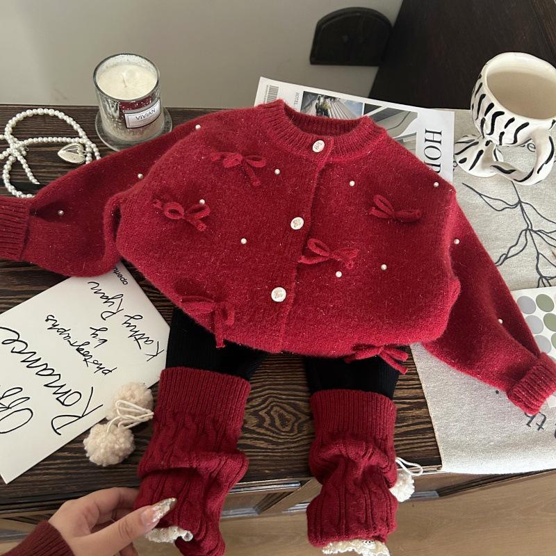 Korean Winter 2024 Girls Cardigan Sweater Set with Socks & Fleece Leggings 150cm
Korean Winter 2024 Girls Cardigan Sweater Set with Socks & Fleece Leggings 150cm