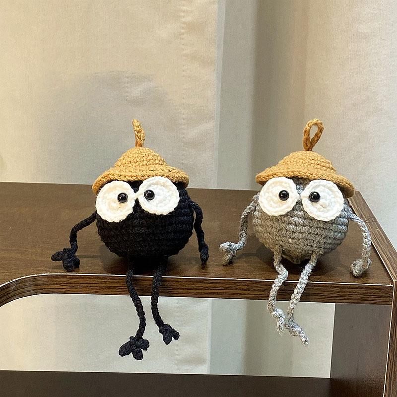 Small Coal Ball Pendant~Handmade Knitted Wool Doll Black Coal Ball Keychain Cute Pendant Doll Finished Gift сірий
Small Coal Ball Pendant~Handmade Knitted Wool Doll Black Coal Ball Keychain Cute Pendant Doll Finished Gift сірий
