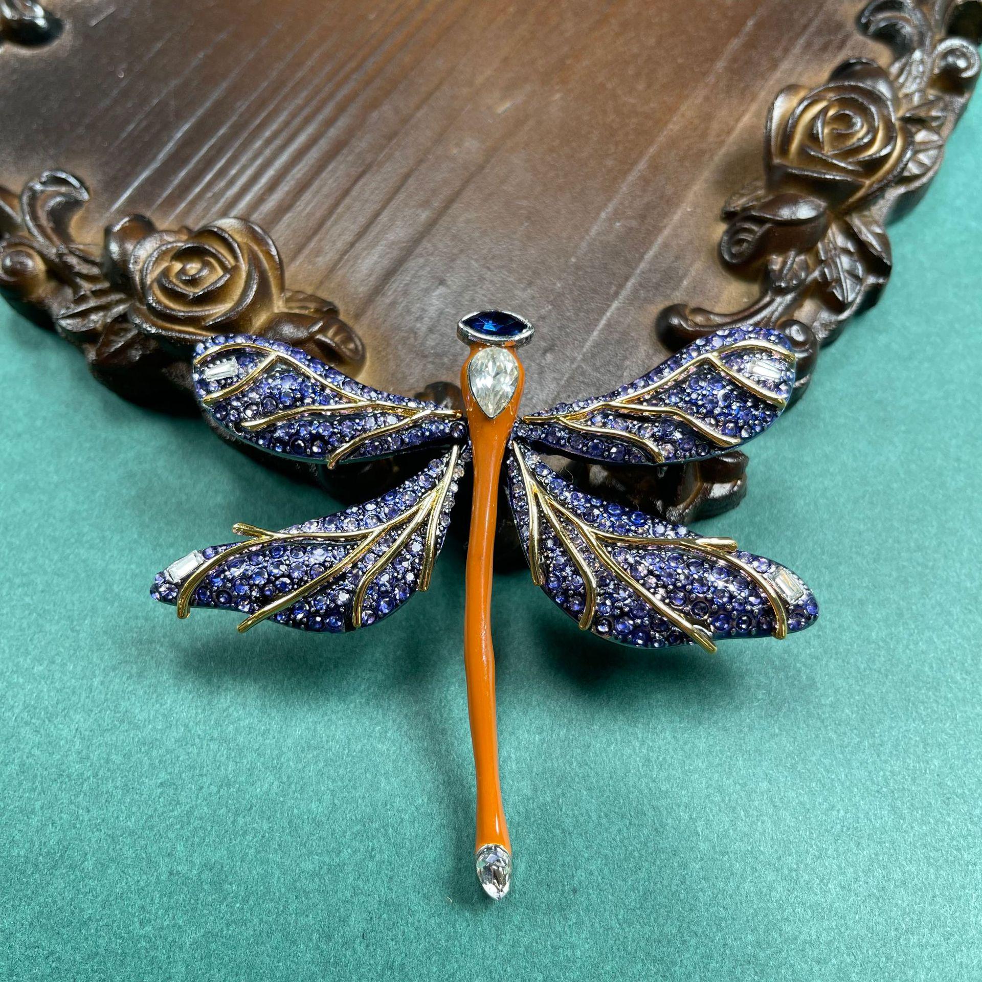 Vintage Cloisonné Drip Oil Enamel Butterfly & Dragonfly Brooch - Unique Women s Coat Accessory
Vintage Cloisonné Drip Oil Enamel Butterfly & Dragonfly Brooch - Unique Women s Coat Accessory