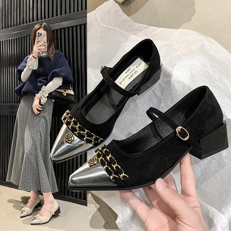Mary Jane Xiaoxiangfeng high heels 2025 spring and autumn new high-end evening single shoes fashion single shoes women 35 чёрный
Mary Jane Xiaoxiangfeng high heels 2025 spring and autumn new high-end evening single shoes fashion single shoes women 35 чёрный