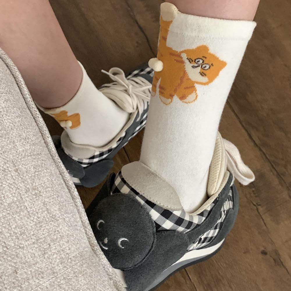 Girls Cartoon Cat Egg Mid-Calf White and Gray Cotton Socks - Cute, Antibacterial, Summer, Spring & Autumn One Size (35-40) белый
Girls Cartoon Cat Egg Mid-Calf White and Gray Cotton Socks - Cute, Antibacterial, Summer, Spring & Autumn One Size (35-40) белый