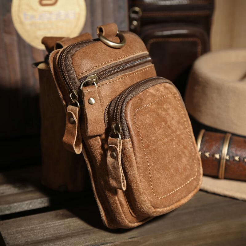 Men s Leather Running Waist Bag
Men s Leather Running Waist Bag