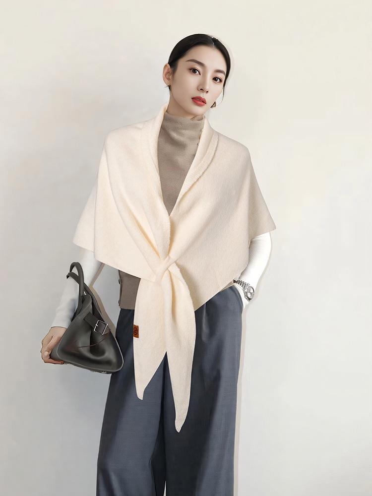 2025 Women s Angora Wool Blend Red Triangle Shawl & Neck Warmer Scarf
2025 Women s Angora Wool Blend Red Triangle Shawl & Neck Warmer Scarf