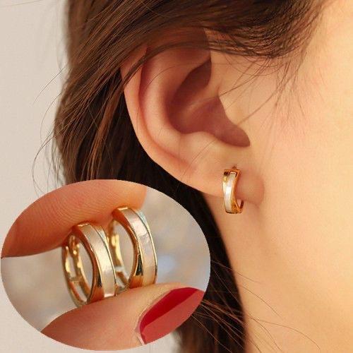 Natural shell cross earrings, elegant and versatile temperament, high-end sense, niche earrings, earrings, ear buckles, women s super fairy commuting
Natural shell cross earrings, elegant and versatile temperament, high-end sense, niche earrings, earrings, ear buckles, women s super fairy commuting