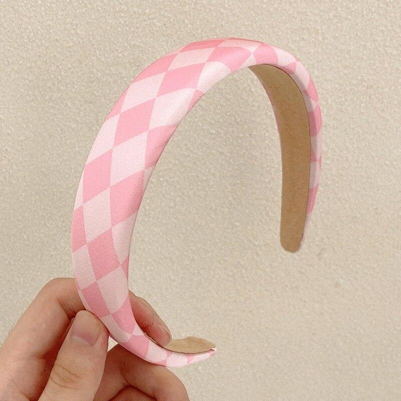 Широкая клетчатая повязка на голову для женщин, резинки для волос для девочек, милая нескользящая повязка для волос, аксессуары для волос для вечеринки и косплея Size fits all
Широкая клетчатая повязка на голову для женщин, резинки для волос для девочек, милая нескользящая повязка для волос, аксессуары для волос для вечеринки и косплея Size fits all