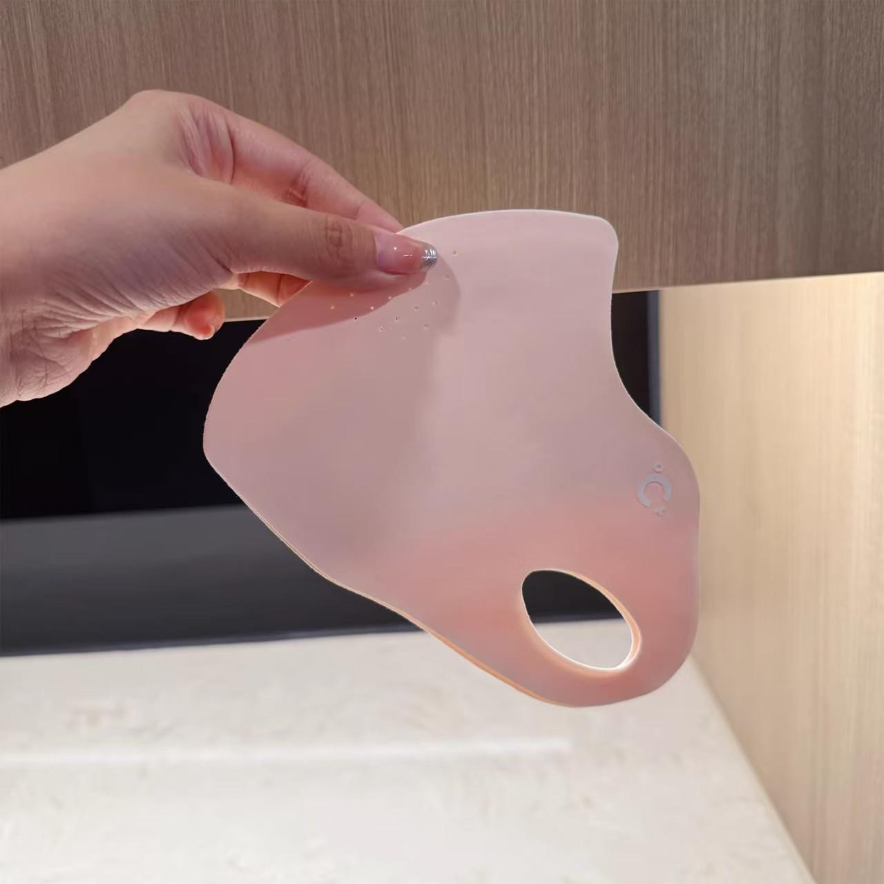 2026 Spring/Summer Hyaluronic Acid Sun Protection Mask – Breathable, Skin-Friendly, Fashionable, Versatile, Solid Color, UV Protection.
2026 Spring/Summer Hyaluronic Acid Sun Protection Mask – Breathable, Skin-Friendly, Fashionable, Versatile, Solid Color, UV Protection.