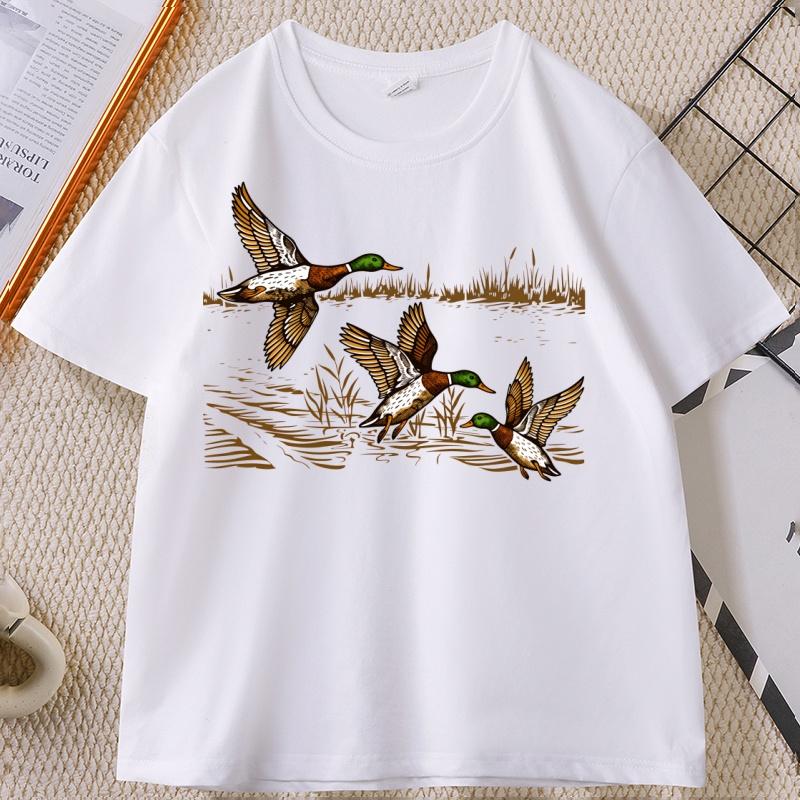 Retro Duck Nature Tshirt 90s Wildlife Mallard Graphic T Shirts Casual Round Neck Loose Short Sleeve Tshirt Unisex Designer Clothes 4XL
Retro Duck Nature Tshirt 90s Wildlife Mallard Graphic T Shirts Casual Round Neck Loose Short Sleeve Tshirt Unisex Designer Clothes 4XL