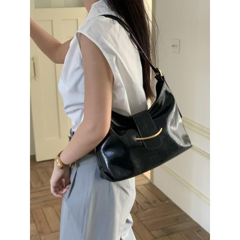 Niche Design Fashionable Tote Bag for Women Large-capacity Underarm Bag Single-shoulder Tote Bag чорний
Niche Design Fashionable Tote Bag for Women Large-capacity Underarm Bag Single-shoulder Tote Bag чорний