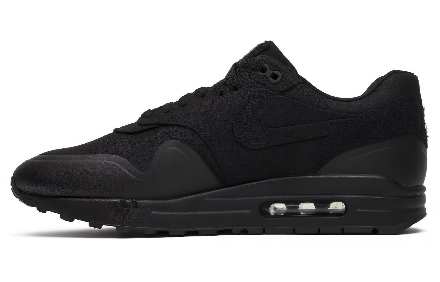 Nike Air Max 1 Patch Black 704901-001 44.5
Nike Air Max 1 Patch Black 704901-001 44.5