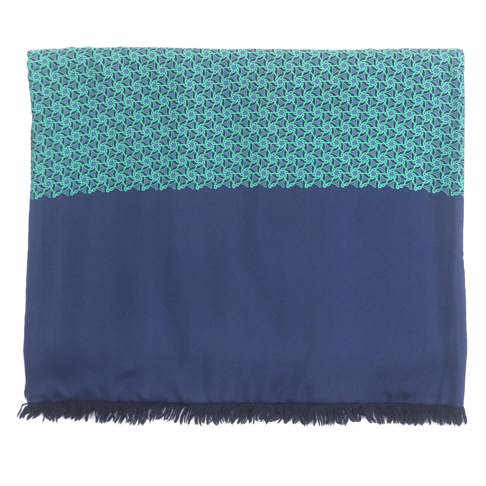Excellent HERMES Scarf Navy green silk mens Used
Excellent HERMES Scarf Navy green silk mens Used