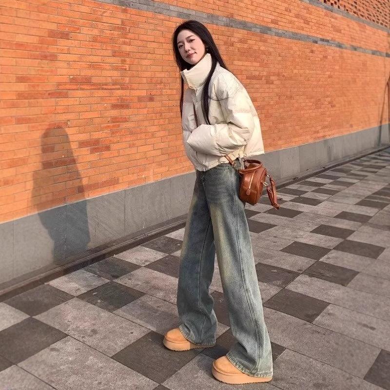 American Retro High-Waisted Wide Leg Jeans for Women - Loose Fit Slimming Straight Pant, Spring/Autumn Collection. 2XL
American Retro High-Waisted Wide Leg Jeans for Women - Loose Fit Slimming Straight Pant, Spring/Autumn Collection. 2XL