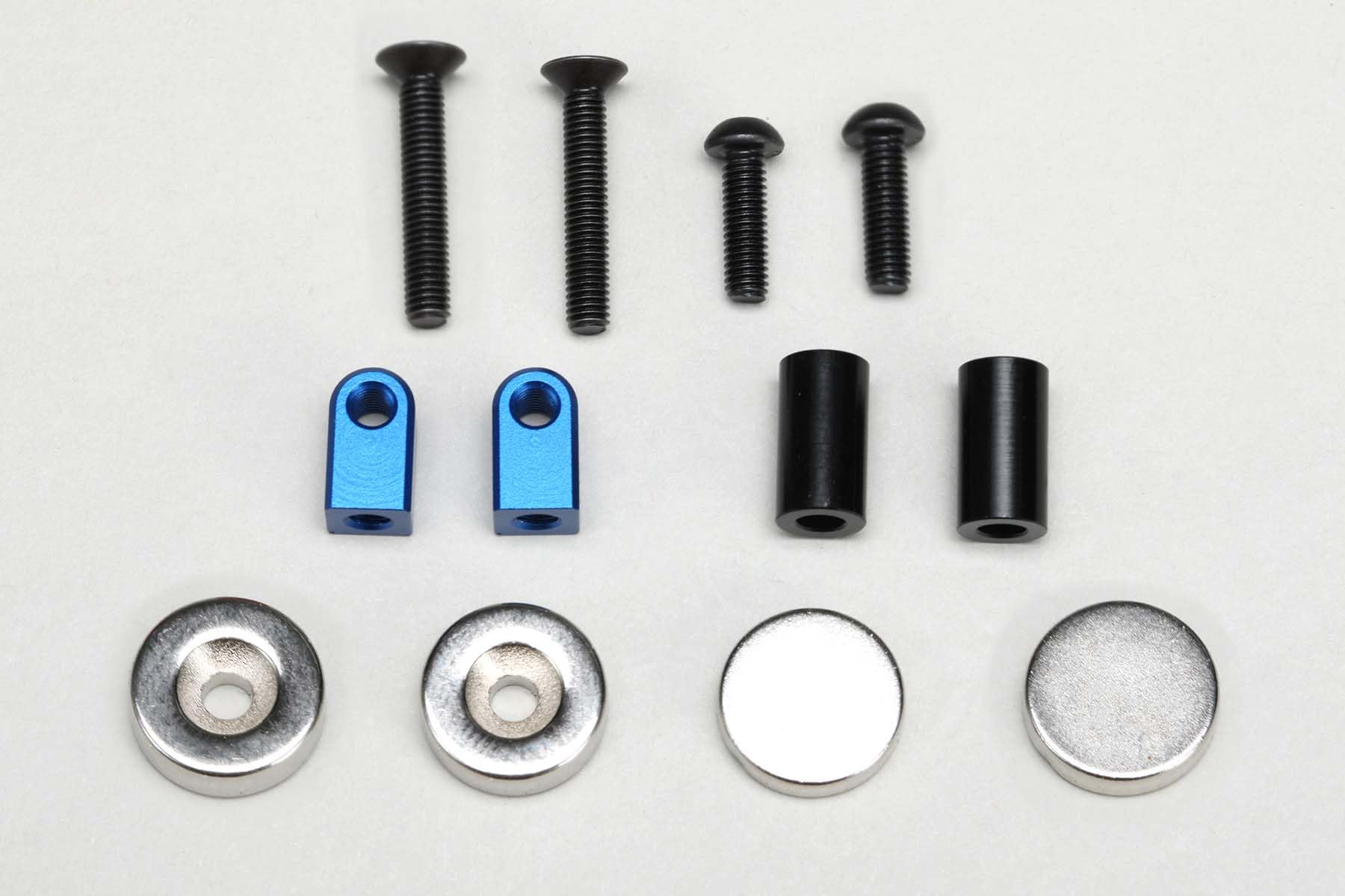 Yokomo Magnetic Front Body Mount (Blue) Universal ZS-016MGFBL
Yokomo Magnetic Front Body Mount (Blue) Universal ZS-016MGFBL