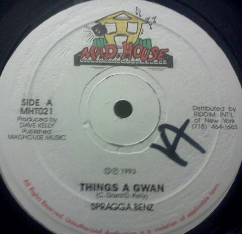 12inch Record SPRAGGA BENZ Things A Gwan MHT021 Mad House 1993 US Reggae Ska Dub Used
12inch Record SPRAGGA BENZ Things A Gwan MHT021 Mad House 1993 US Reggae Ska Dub Used