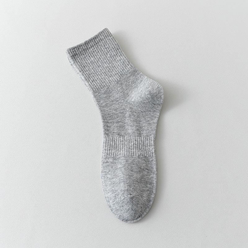 Чжуцзи Женские летние легкие носки из чистого хлопка до середины икры, с защитой от запаха, влагоотводящие, белые, класс 7А. Ankle серый
Чжуцзи Женские летние легкие носки из чистого хлопка до середины икры, с защитой от запаха, влагоотводящие, белые, класс 7А. Ankle серый