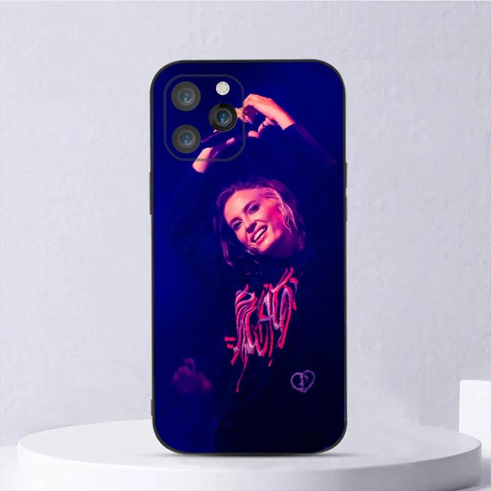 Singer Cari Fletcher Phone Case For iPhone 16,15,14,13,12,11,Plus,Pro Max,XS,X,XR,SE,Mini,8,7 Soft Silicone Black Cover iPhone16pro
Singer Cari Fletcher Phone Case For iPhone 16,15,14,13,12,11,Plus,Pro Max,XS,X,XR,SE,Mini,8,7 Soft Silicone Black Cover iPhone16pro