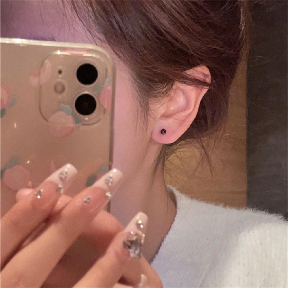 Fashion Luxury Ear Holes Ceramic Women Earrings Mini Ear Stud Fashion Jewelry Korean Style Earrings
Fashion Luxury Ear Holes Ceramic Women Earrings Mini Ear Stud Fashion Jewelry Korean Style Earrings