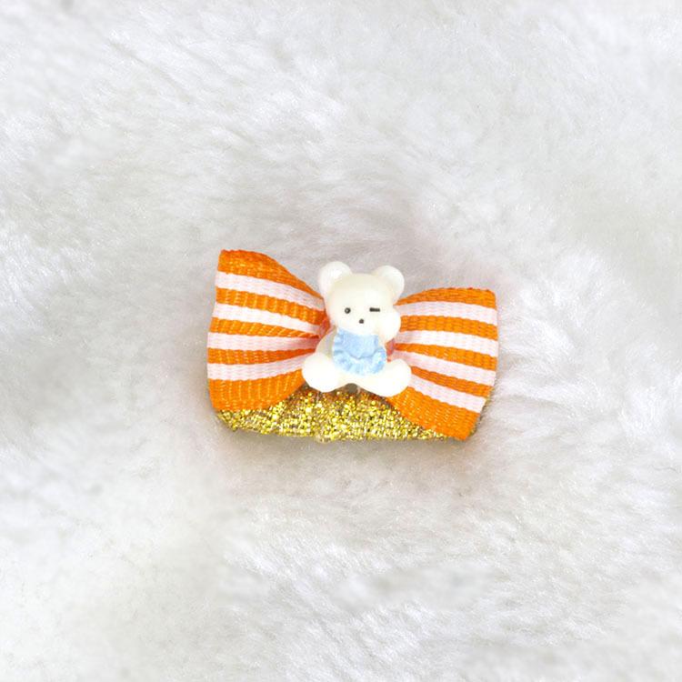 Bowknot Hair Clip for Pets: Kitten, Yorkie, Teddy, Maltese Puppy.
Bowknot Hair Clip for Pets: Kitten, Yorkie, Teddy, Maltese Puppy.