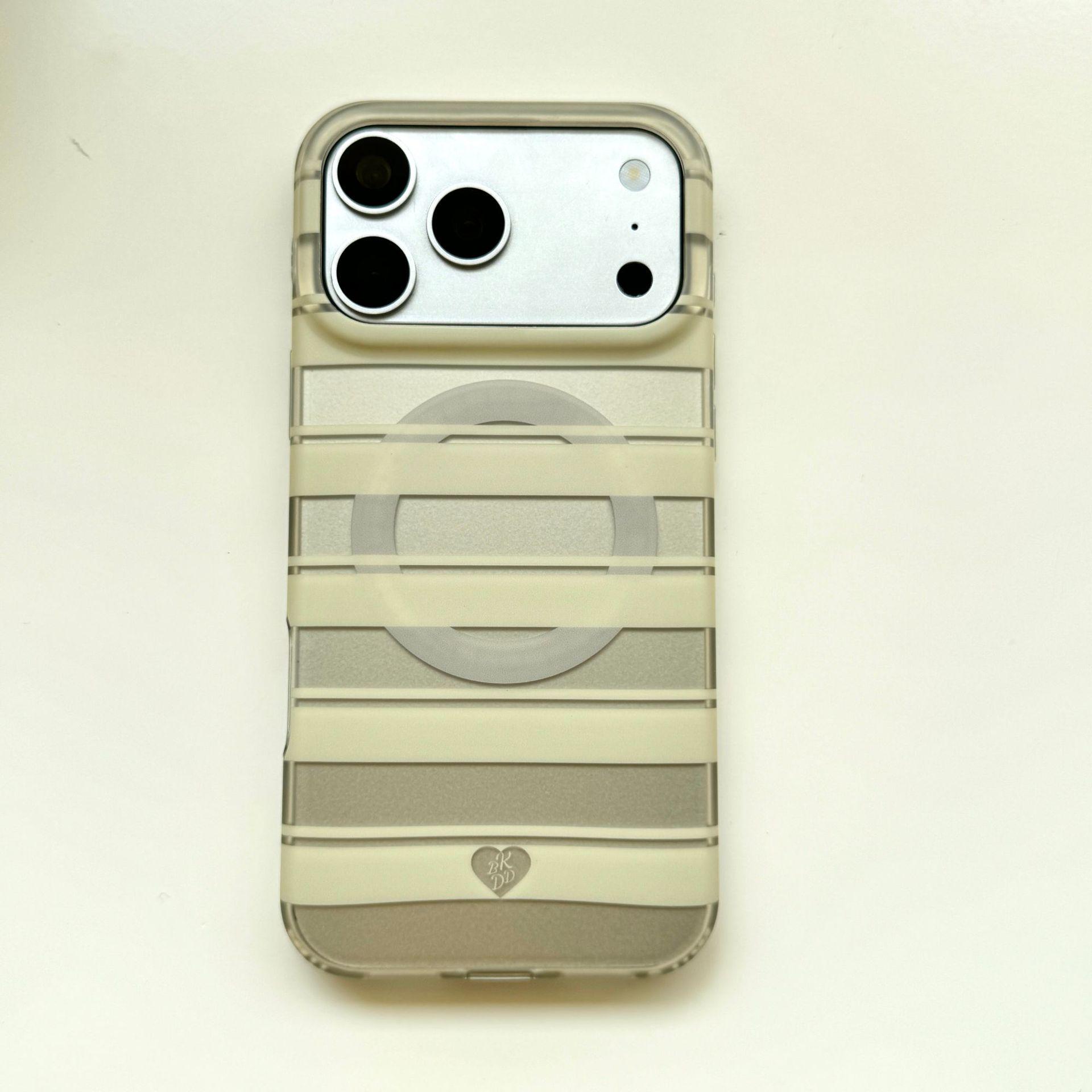 Magnetic Striped iPhone 15 Case with Gem Stand, Double Layer, Suitable for iPhone 17 Pro Max iPhone 15 Pro
Magnetic Striped iPhone 15 Case with Gem Stand, Double Layer, Suitable for iPhone 17 Pro Max iPhone 15 Pro