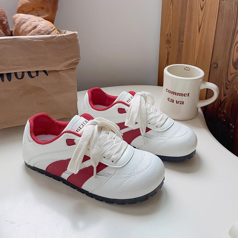 Belle Korean version of retro moral training shoes for women s 2025 new summer soft-soled versatile white shoes with skirts 40 бежевий
Belle Korean version of retro moral training shoes for women s 2025 new summer soft-soled versatile white shoes with skirts 40 бежевий