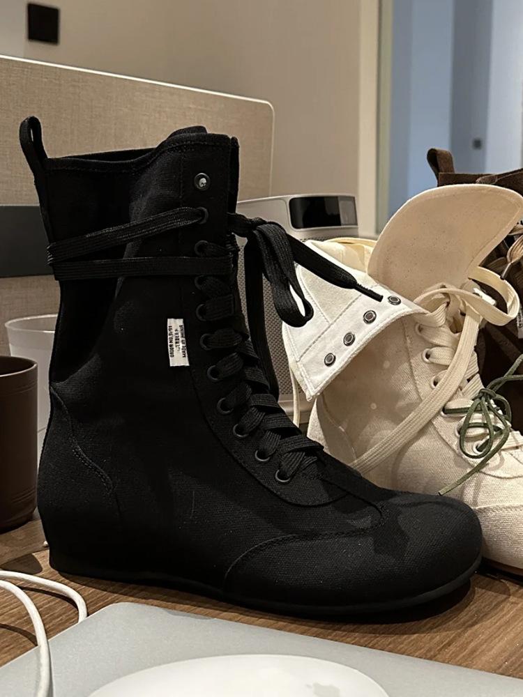 Sheepskin version~ inner heightening canvas Martin boots women s 2025 new lace-up round head cowboy boots retro boxing boots 40
Sheepskin version~ inner heightening canvas Martin boots women s 2025 new lace-up round head cowboy boots retro boxing boots 40