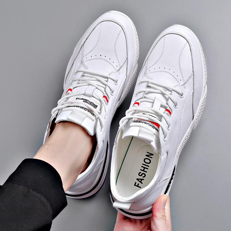 Spring men s shoes new Korean version breathable soft-soled casual shoes board shoes men s leather shoes trend white shoes 38
Spring men s shoes new Korean version breathable soft-soled casual shoes board shoes men s leather shoes trend white shoes 38