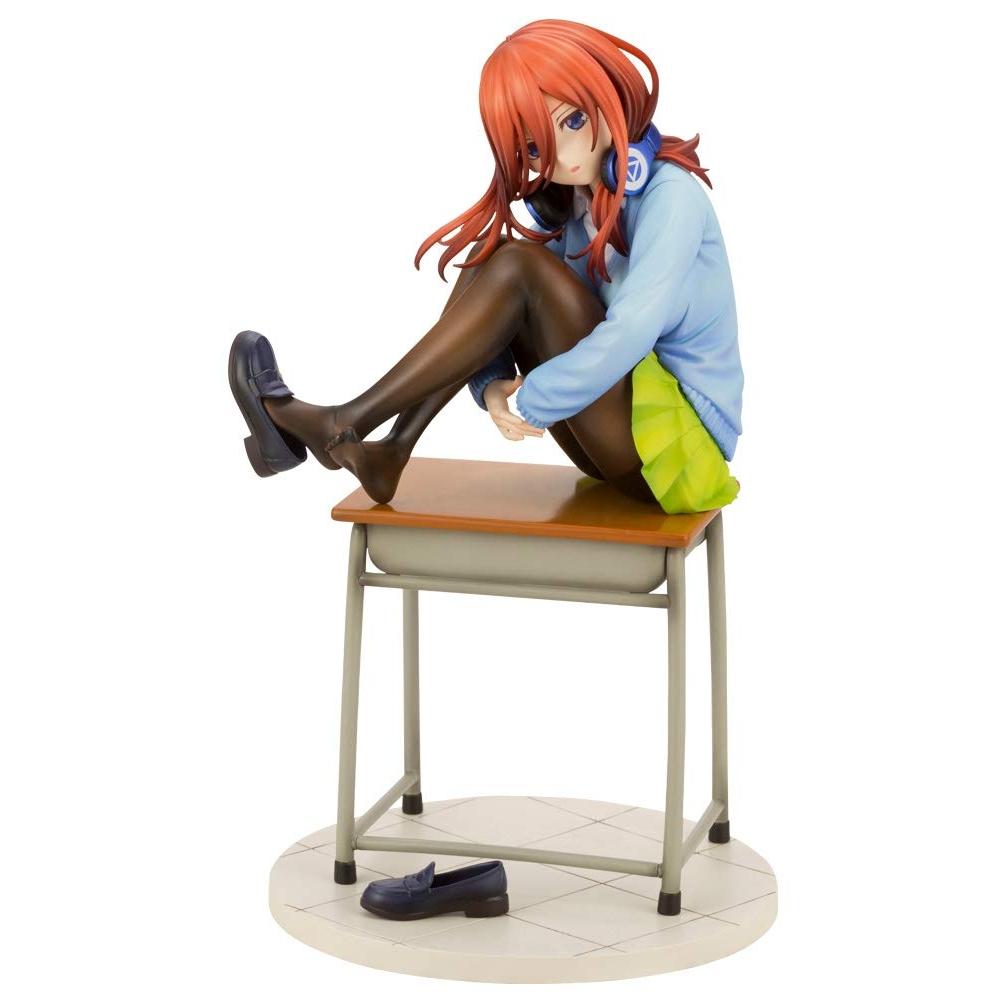 Quintessential Quintuplets Мику Накано, масштаб 18, готовая фигурка из ПВХ, окрашенная
Quintessential Quintuplets Мику Накано, масштаб 18, готовая фигурка из ПВХ, окрашенная