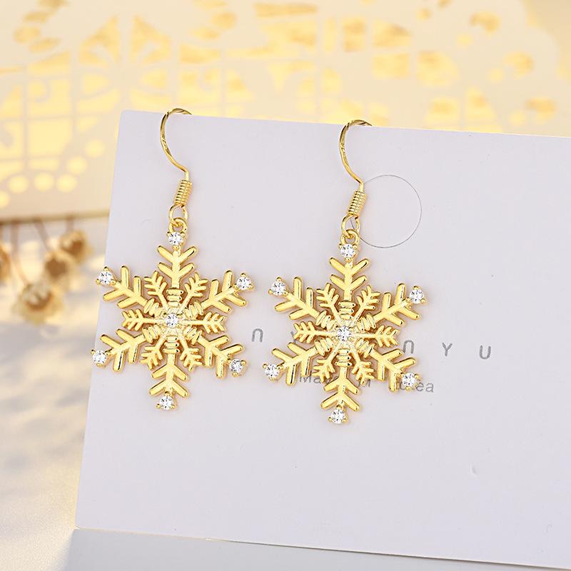 Hot Sale of Micro-inlaid Snowflake Gold Earrings for Women High-end Christmas Ear Hook Ear Clips
Hot Sale of Micro-inlaid Snowflake Gold Earrings for Women High-end Christmas Ear Hook Ear Clips