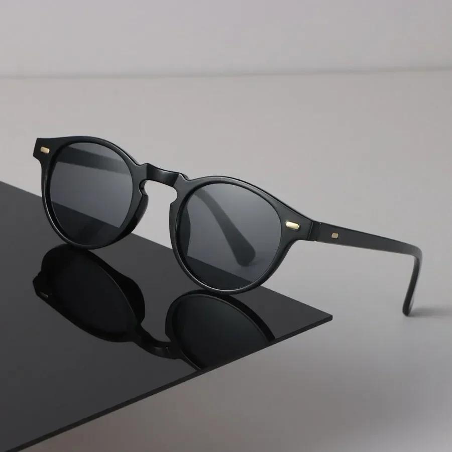 Sexy Round Sunglasses Women Men Black Sun Glasses Classic Designer Eyewear Fashion Colorful Small Frame Mirror Brand Other
Sexy Round Sunglasses Women Men Black Sun Glasses Classic Designer Eyewear Fashion Colorful Small Frame Mirror Brand Other