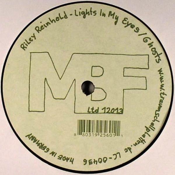 12inch Record RILEY REINHOLD - Lights In My Eyes / Ghosts MBFLTD12013 My Best Friend 2007 Germany Dance & Electronica Used
12inch Record RILEY REINHOLD - Lights In My Eyes / Ghosts MBFLTD12013 My Best Friend 2007 Germany Dance & Electronica Used