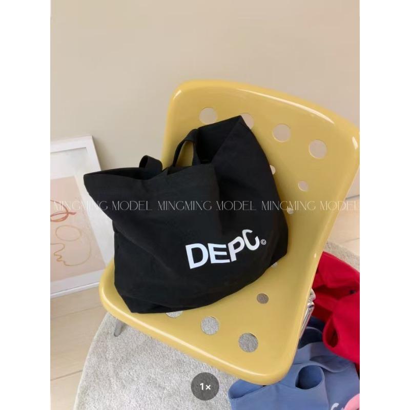 New multi-color printed alphabet canvas bag large capacity tote bag commuter versatile shoulder bag women чорний
New multi-color printed alphabet canvas bag large capacity tote bag commuter versatile shoulder bag women чорний