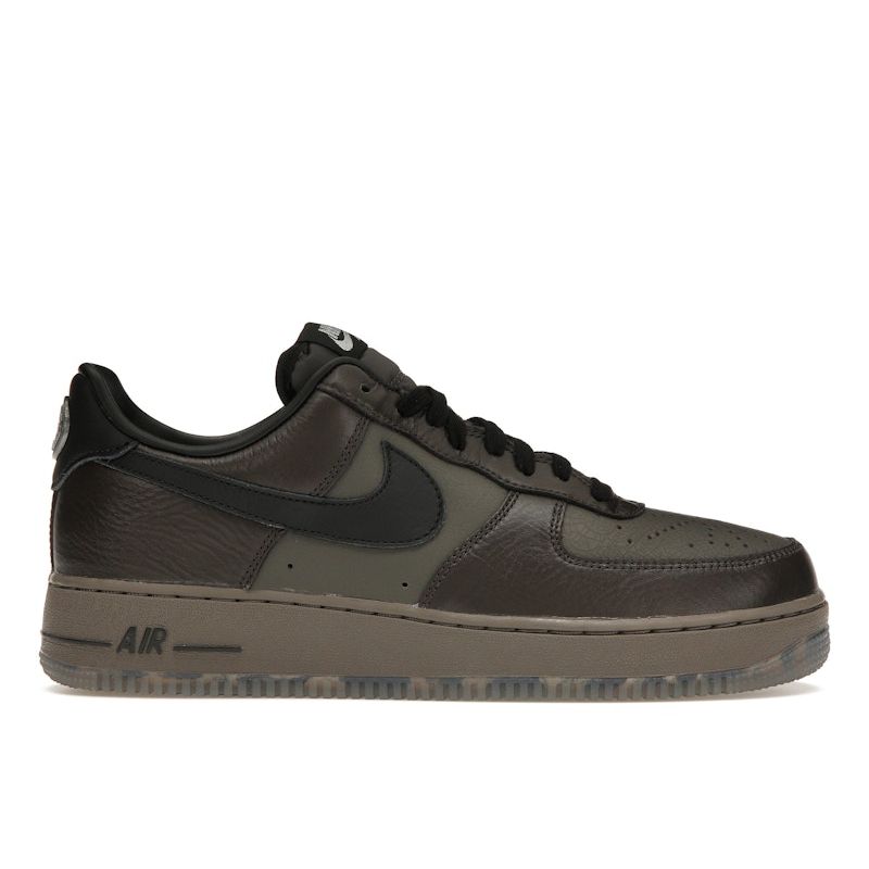 Nike Air Force 1 Low Paris FZ4167-200 37.5
Nike Air Force 1 Low Paris FZ4167-200 37.5