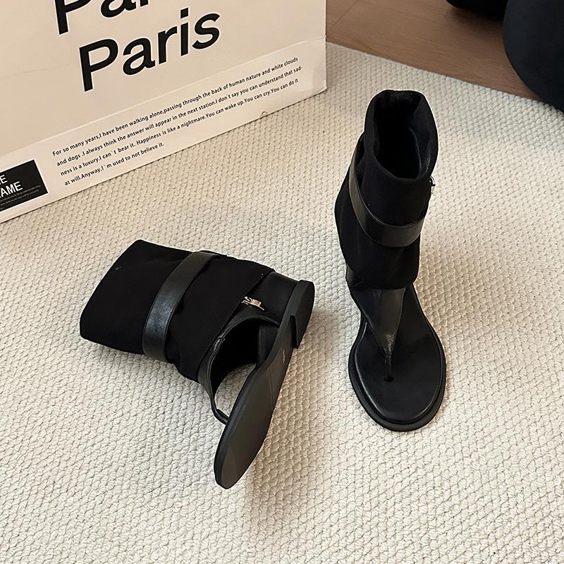 French retro style design sense belt buckle toe cool boots women 2025 new summer trouser boots two wear sandals 35 чёрный
French retro style design sense belt buckle toe cool boots women 2025 new summer trouser boots two wear sandals 35 чёрный