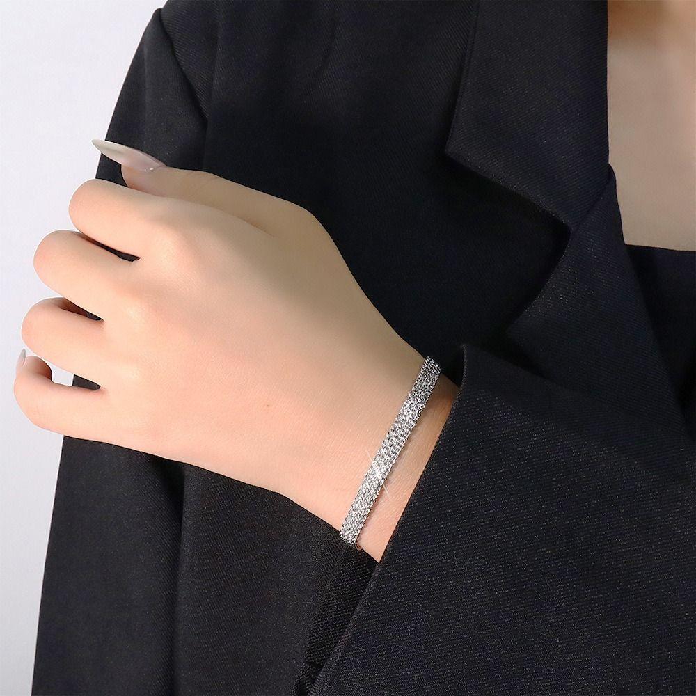 Jewelry Simple Charm Bracelet Adjustable 925 Silver Bangle Friends Birthday Gift срібний
Jewelry Simple Charm Bracelet Adjustable 925 Silver Bangle Friends Birthday Gift срібний