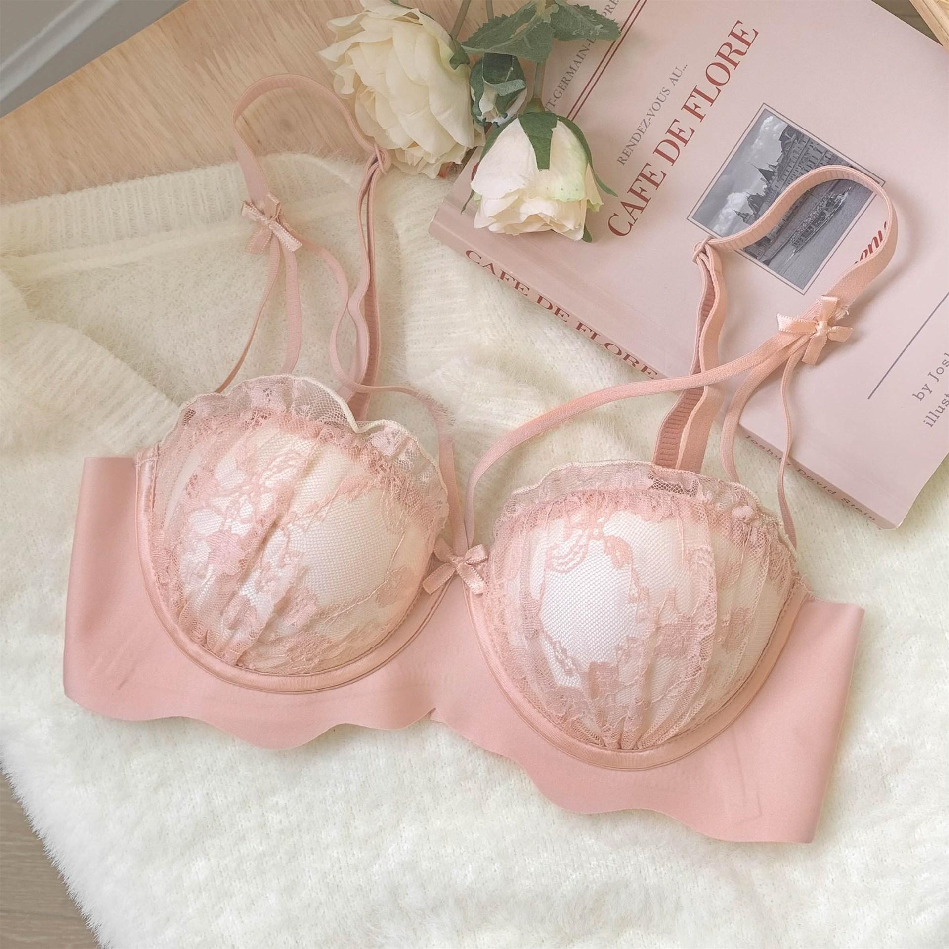 Small breasts gather 1111 new sexy lace without steel ring, double breasts, anti-sagging bra cover 32/70AB розовый
Small breasts gather 1111 new sexy lace without steel ring, double breasts, anti-sagging bra cover 32/70AB розовый