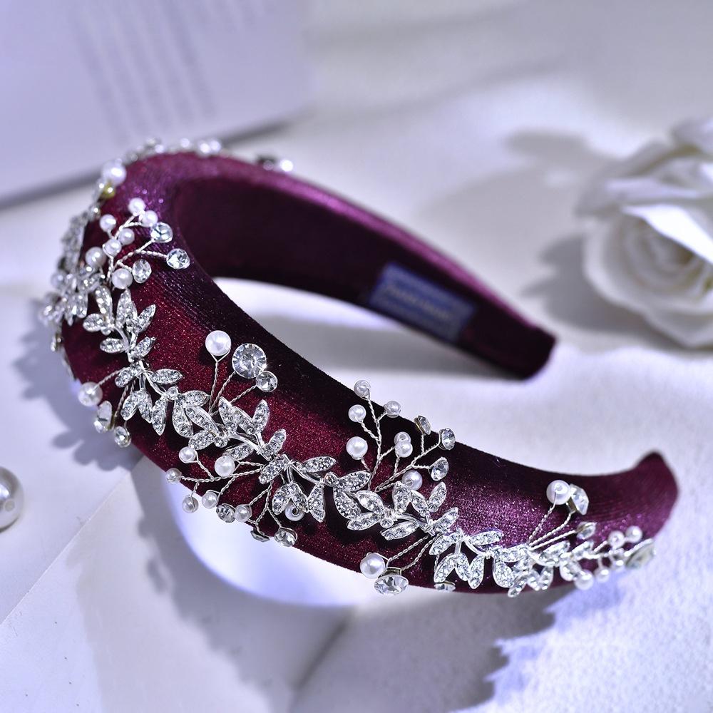 Fashionable Hair Accessories Hand Woven Vine Style Autumn and Winter Sponge Wine Red Headband красный
Fashionable Hair Accessories Hand Woven Vine Style Autumn and Winter Sponge Wine Red Headband красный