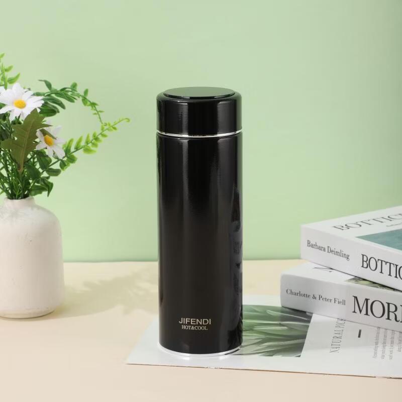 OLOEY Stainless Steel Insulated Tumbler
OLOEY Stainless Steel Insulated Tumbler