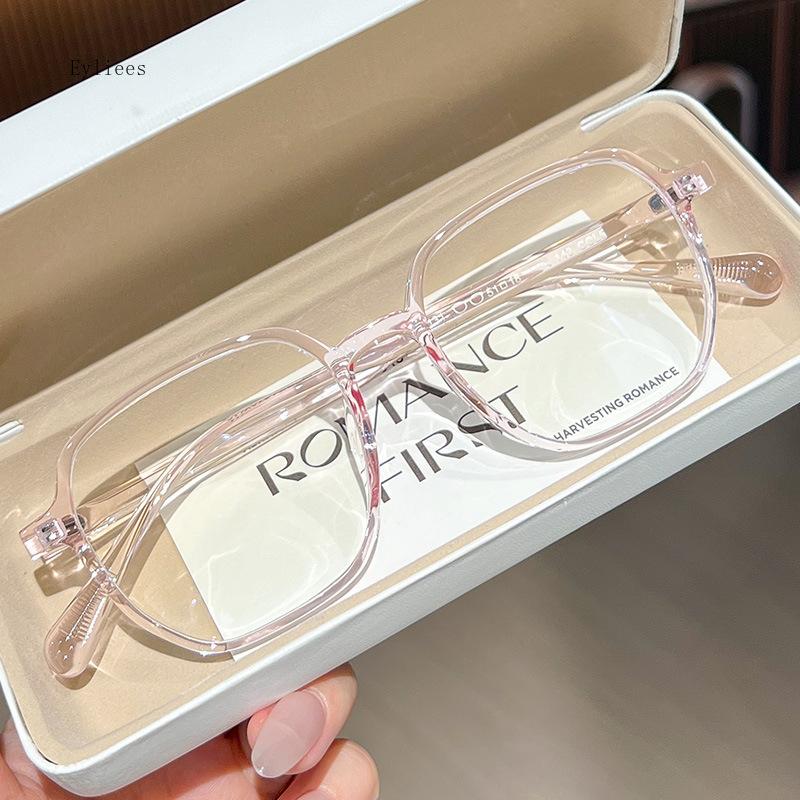 Винтажные очки с простой оправой большого размера, модные квадратные оправы, премиальное ощущение, простые очки HD с защитой от синего света, защита глаз
Винтажные очки с простой оправой большого размера, модные квадратные оправы, премиальное ощущение, простые очки HD с защитой от синего света, защита глаз