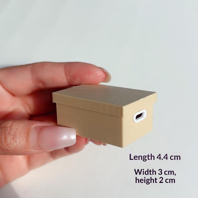 1Pcs Home Decoration Dollhouse Mini Color Storage Box With Lid Model Dolls House Micro Scene Ornaments Decor Props Kid Friendly Entertaining Fun Play
1Pcs Home Decoration Dollhouse Mini Color Storage Box With Lid Model Dolls House Micro Scene Ornaments Decor Props Kid Friendly Entertaining Fun Play