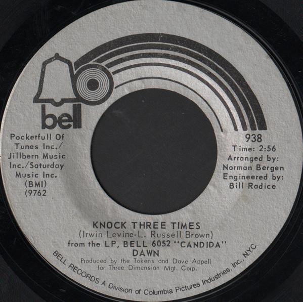 7inch Record DAWN - Knock Three Times 938 Bell Records 1970 US Rock Used 
7inch Record DAWN - Knock Three Times 938 Bell Records 1970 US Rock Used
