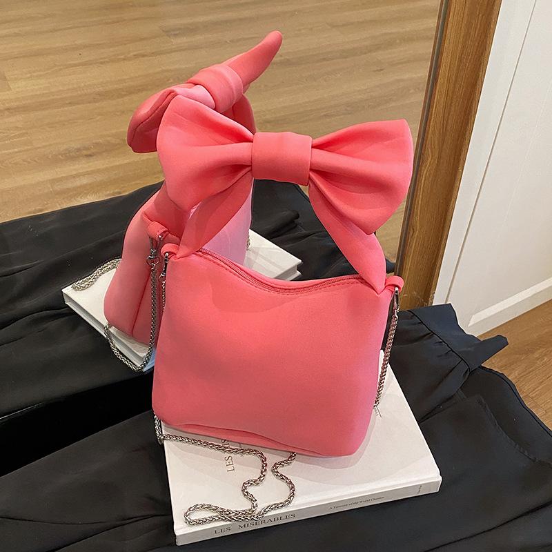 Fashion niche bow bag women s 2025 new casual versatile chain messenger bag canvas portable small bag розовый
Fashion niche bow bag women s 2025 new casual versatile chain messenger bag canvas portable small bag розовый