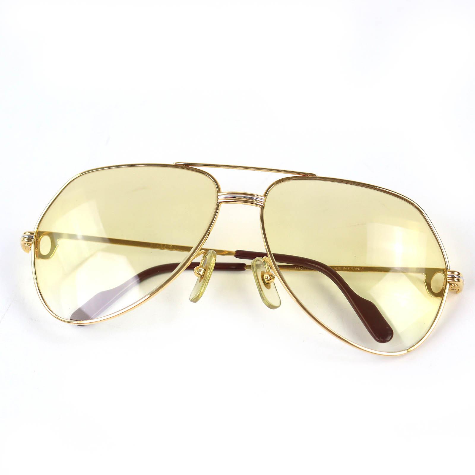 Good Cartier sunglasses Trinity Two-Bridge Teardrop gold mens Used
Good Cartier sunglasses Trinity Two-Bridge Teardrop gold mens Used