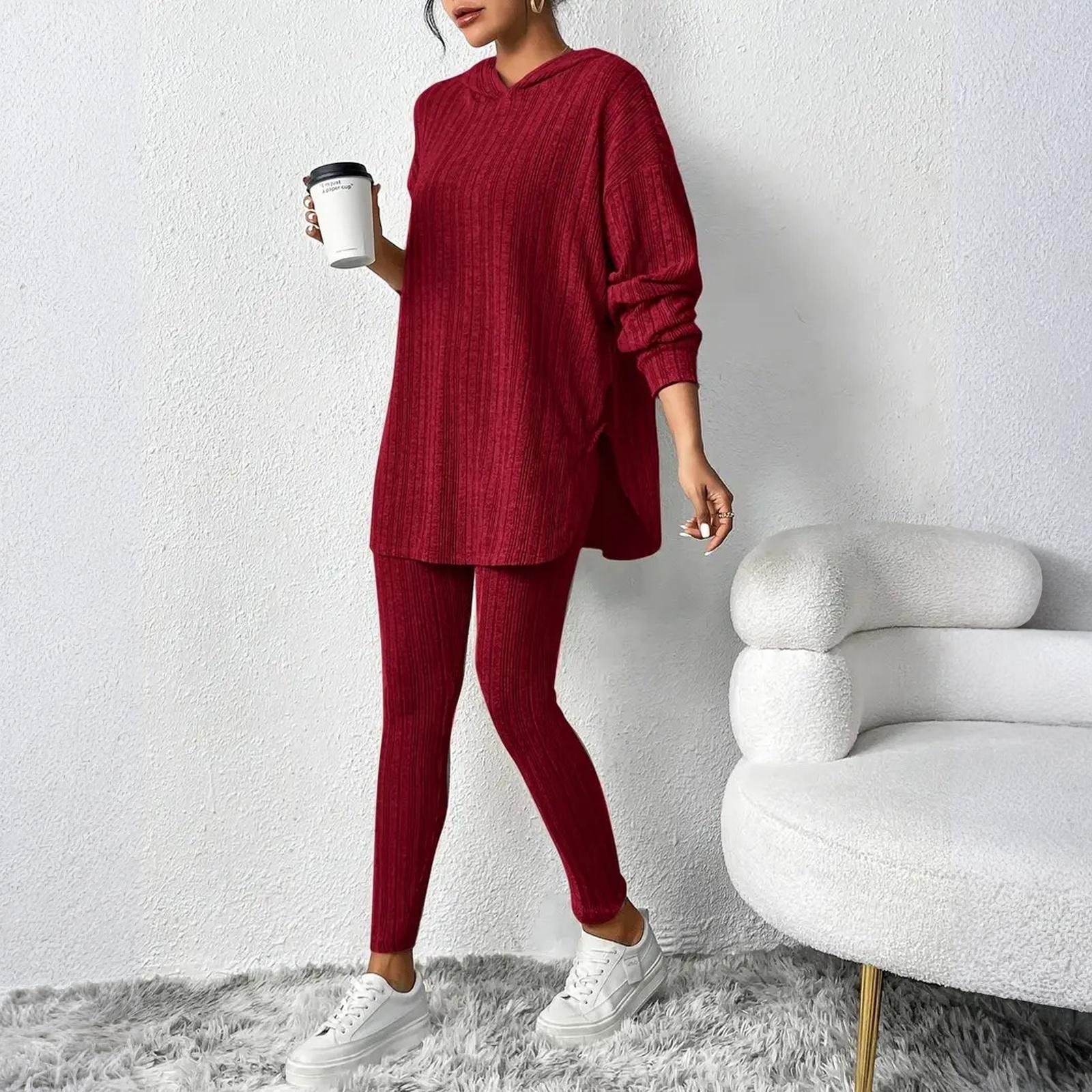 Модный женский повседневный спортивный костюм с капюшоном XL
Модный женский повседневный спортивный костюм с капюшоном XL