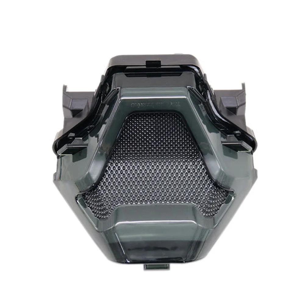 For Yamaha R3 R25 MT03 MT-03 MT-07 MT-25 FZ-07 Motorcycle Taillight Rear Tail Brake Light Turn Signals Integrated LED Stop Lamp чорний
For Yamaha R3 R25 MT03 MT-03 MT-07 MT-25 FZ-07 Motorcycle Taillight Rear Tail Brake Light Turn Signals Integrated LED Stop Lamp чорний