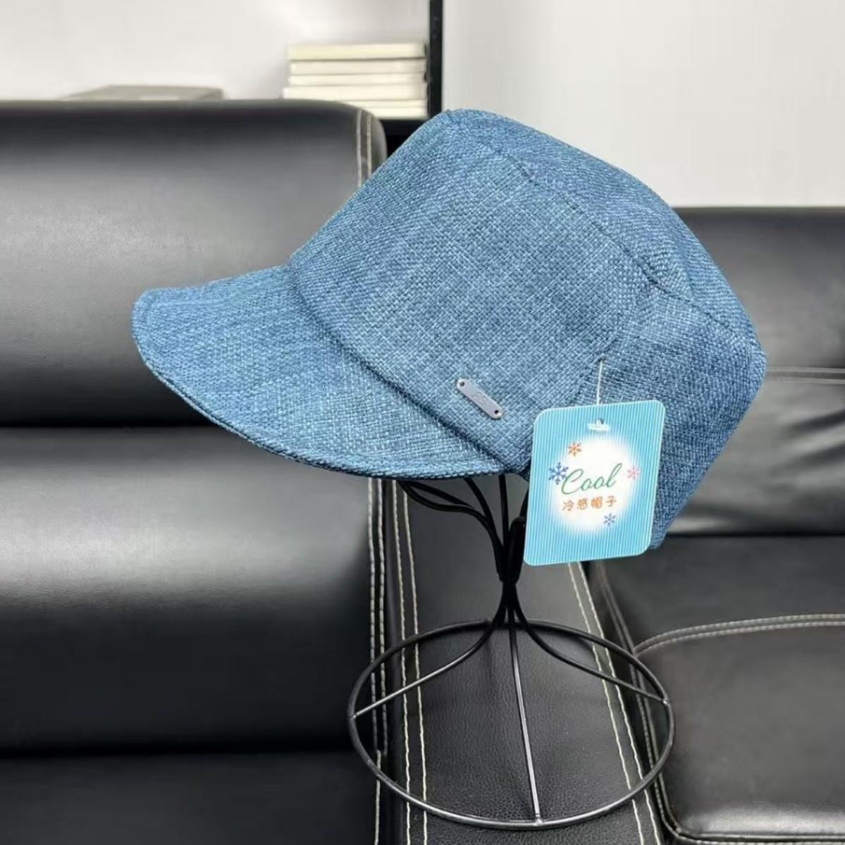 Japanese retro styling brim equestrian hat female face small versatile summer travel sun protection cap M(55-57cm) синій
Japanese retro styling brim equestrian hat female face small versatile summer travel sun protection cap M(55-57cm) синій