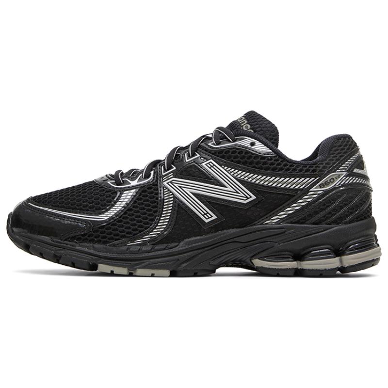 New Balance 860v2 Black Silver Sneakers ML860XC 37.5
New Balance 860v2 Black Silver Sneakers ML860XC 37.5