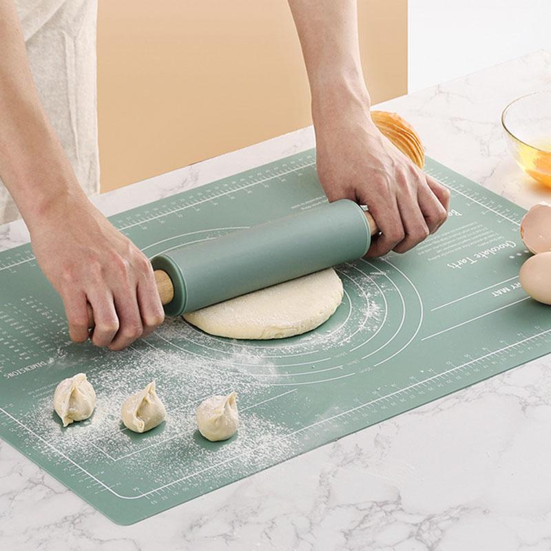 Silicone Measuring Kneading Pad Flour Pad Household Rolling Board Thick Non-slip - Very Suitable for Making Cakes and Bread 60x40cm зелёный
Silicone Measuring Kneading Pad Flour Pad Household Rolling Board Thick Non-slip - Very Suitable for Making Cakes and Bread 60x40cm зелёный